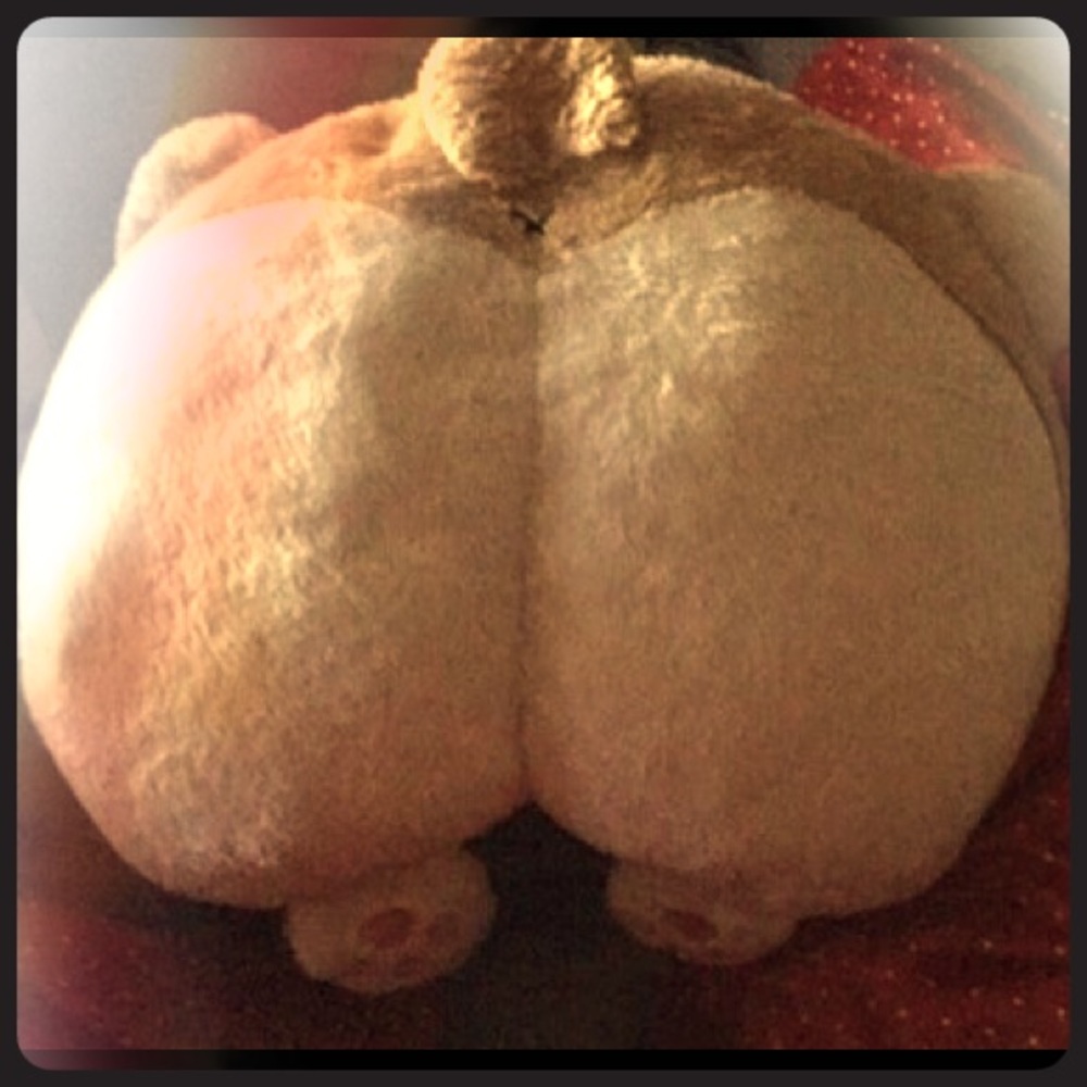 BIG ASS SALE LOL 20% off when you mention this ad